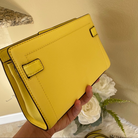 Michael Kors crossbody clutch bag - Picture 10 of 12